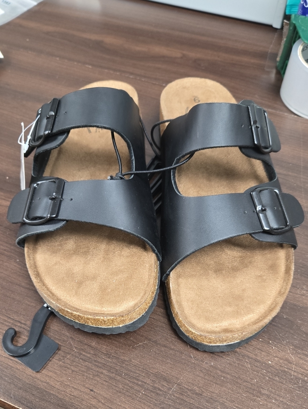 George Size 9 Black Faux Leather Slide Sandal